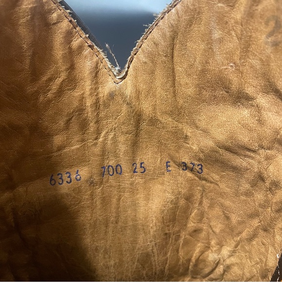 Wildflowers Brown Fringe Western Boot. Women’s size 8. Preowned. Missing fringe. - Picture 11 of 15